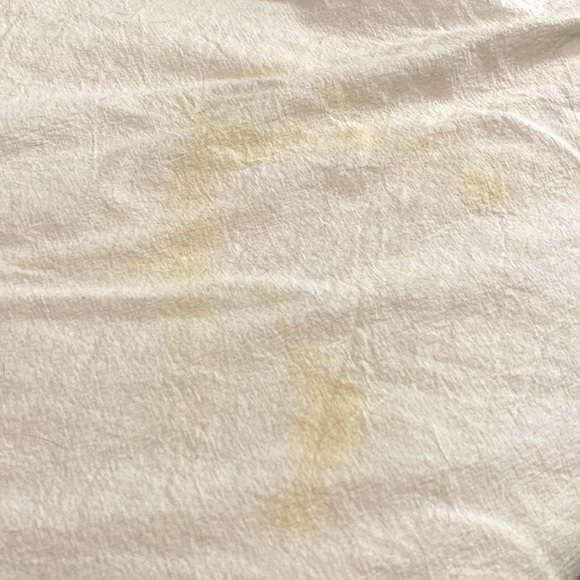 White Comforter And Pillow Shams - Picture 6 of 6